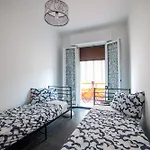 Apartman Morgana Guarda Il Canale - Centro Storico - Finestrella -indipendenza - Piazza 8 Agosto - Stazione Bologna