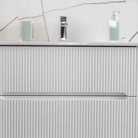 Morgana Guarda Il Canale - Centro Storico - Finestrella -indipendenza - Piazza 8 Agosto - Stazione Апартаменты