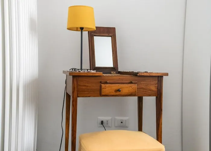 Appartement Morgana Guarda Il Canale - Centro Storico - Finestrella -indipendenza - Piazza 8 Agosto - Stazione Bologne