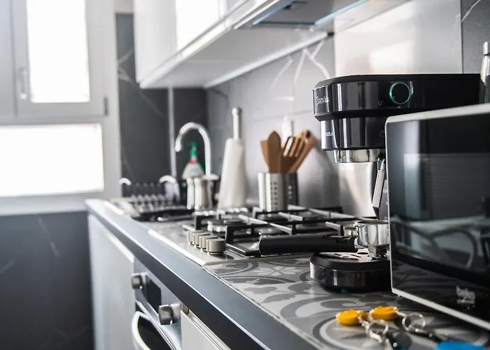 Lägenhet Morgana Guarda Il Canale - Centro Storico - Finestrella -indipendenza - Piazza 8 Agosto - Stazione