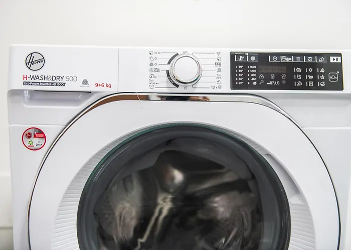 شقة Morgana Guarda Il Canale - Centro Storico - Finestrella -indipendenza - Piazza 8 Agosto - Stazione *