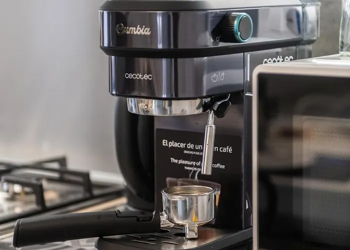 شقة Morgana Guarda Il Canale - Centro Storico - Finestrella -indipendenza - Piazza 8 Agosto - Stazione بولونيا