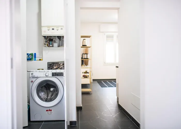 شقة Morgana Guarda Il Canale - Centro Storico - Finestrella -indipendenza - Piazza 8 Agosto - Stazione بولونيا